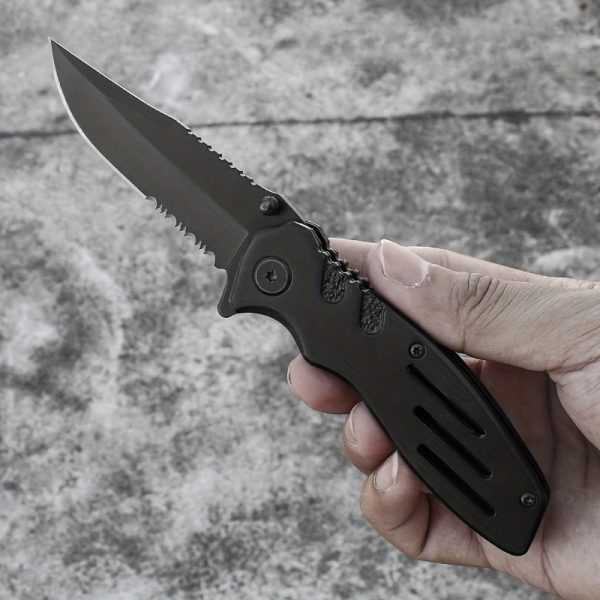 Carbon steel folding knife, made of high hardness material, suitable for outdoor camping and hiking activities, and also a great gift,