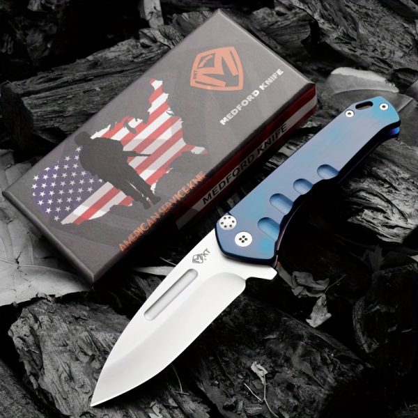 High quality D2 steel folding knife outdoor knife, folding knife wilderness survival knife, stainless steel handle, can be used for mountaineering, exploration, rescue, camping, outdoor activities tactical knife. Gift for men